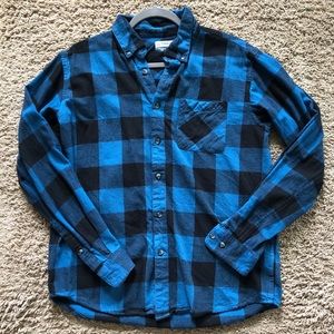 Men’s Magellan blue plaid flannel button up